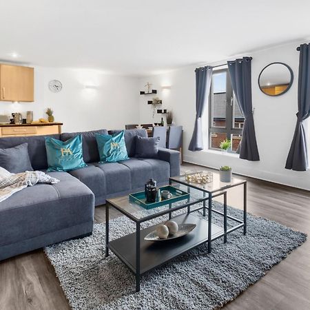 Pluxa Globe - Spacious Apartment In Jq With Parking Birmingham Buitenkant foto
