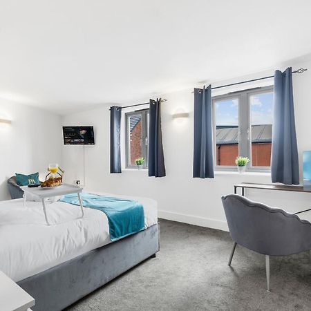 Pluxa Globe - Spacious Apartment In Jq With Parking Birmingham Buitenkant foto